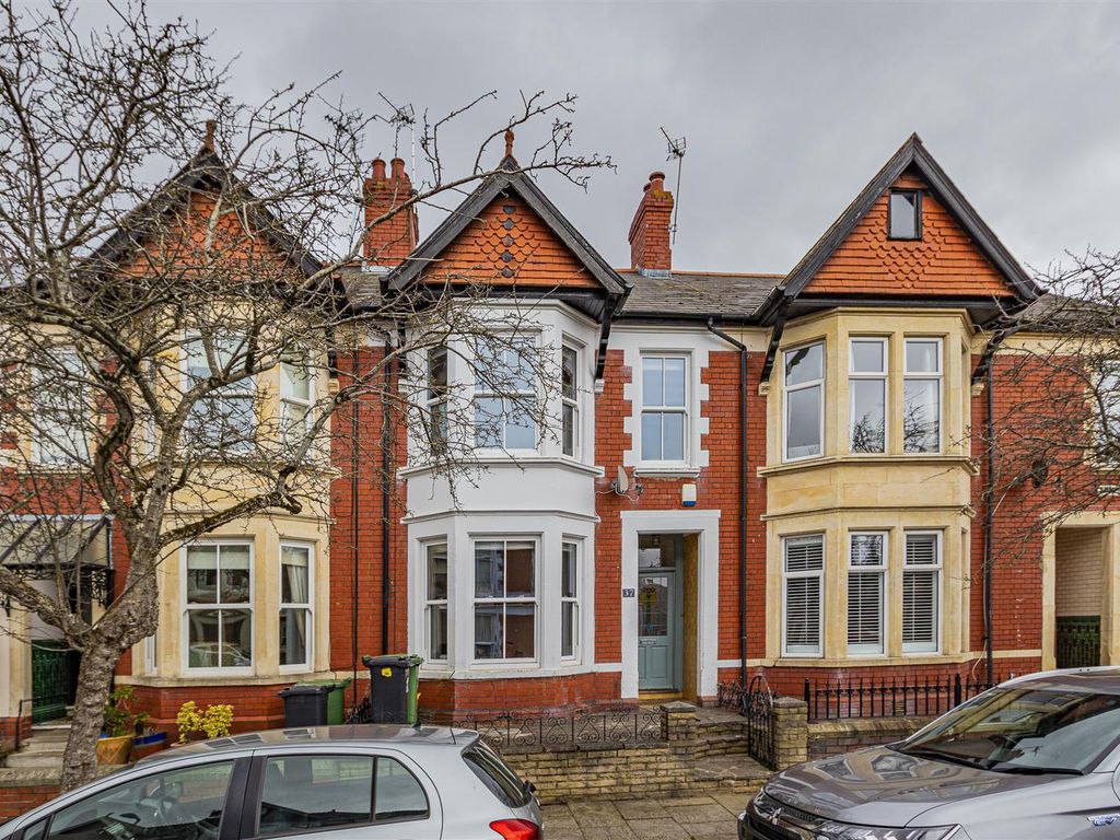 3 bed property for sale in Amesbury Road, Penylan, Cardiff CF23 Zoopla