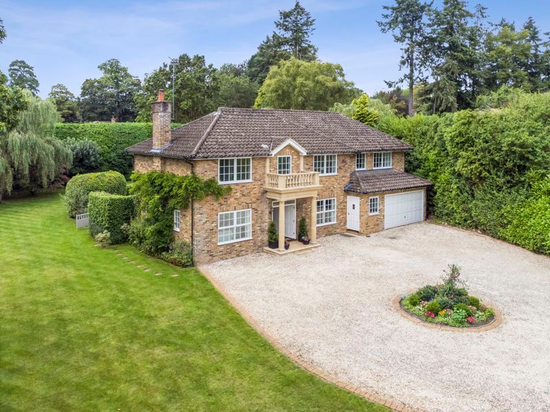 6 bed detached house for sale in Hamilton Drive, Sunningdale, Ascot SL5