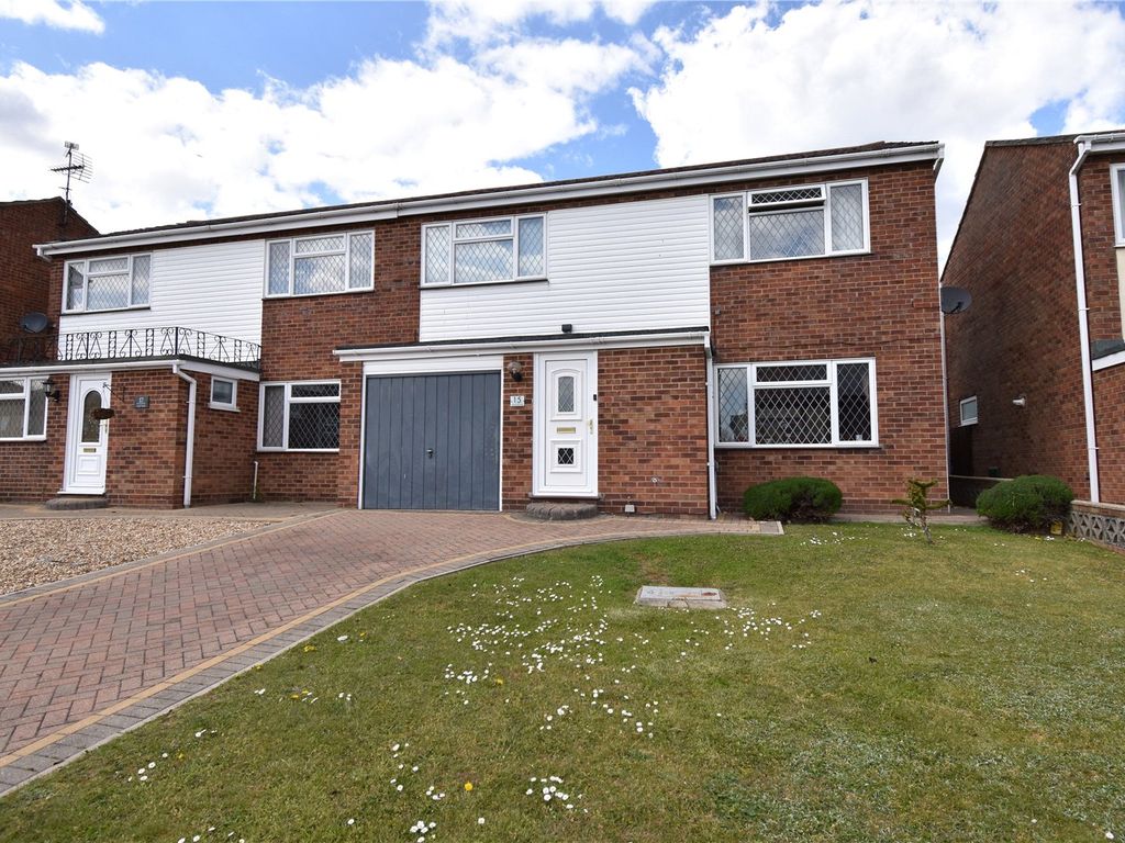 4 bed semidetached house for sale in Gravel Hill Way, Dovercourt