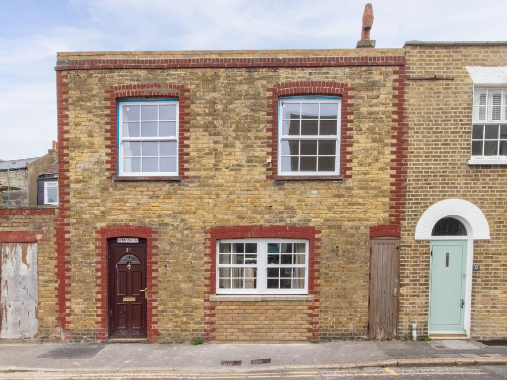 3 bed terraced house for sale in Trinity Square, Margate CT9, £375,000