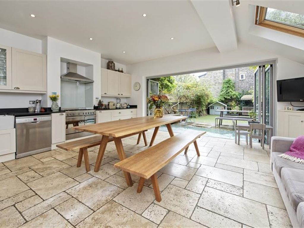 7 bed terraced house for sale in Avenue, London SW6, £