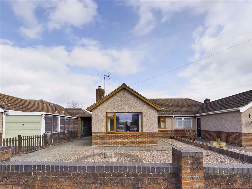 2 bed bungalow for sale in Little Elmbridge, Longlevens, Gloucester GL2