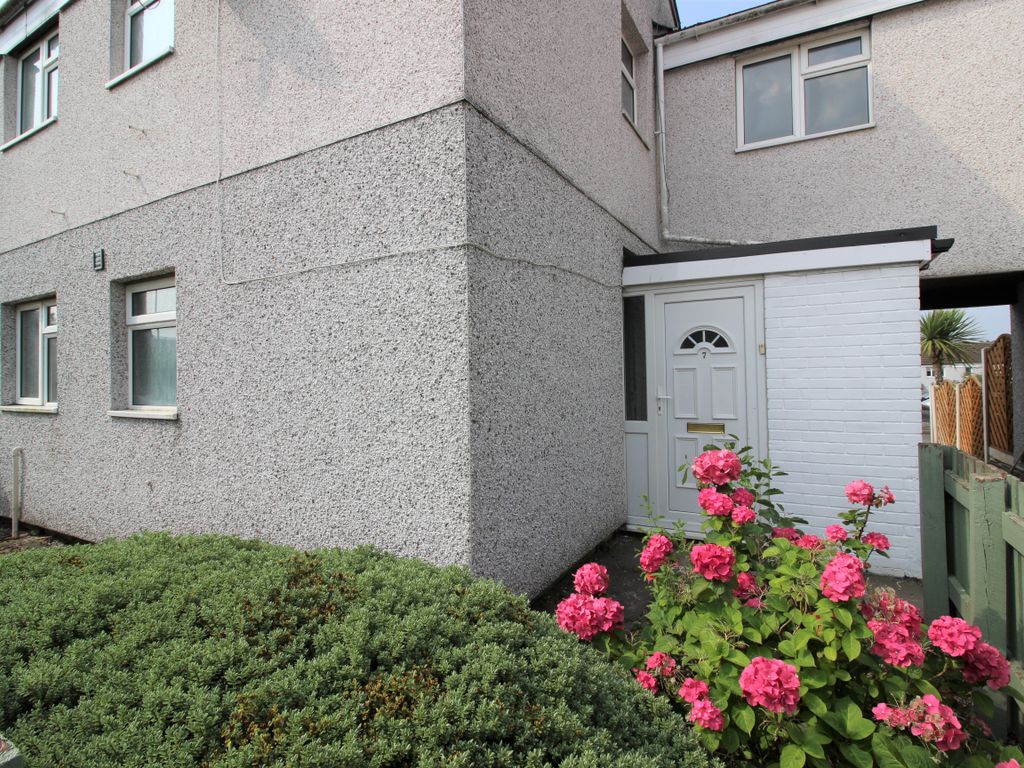 4 bed terraced house to rent in Totley Gardens, Gamesley, Glossop SK13