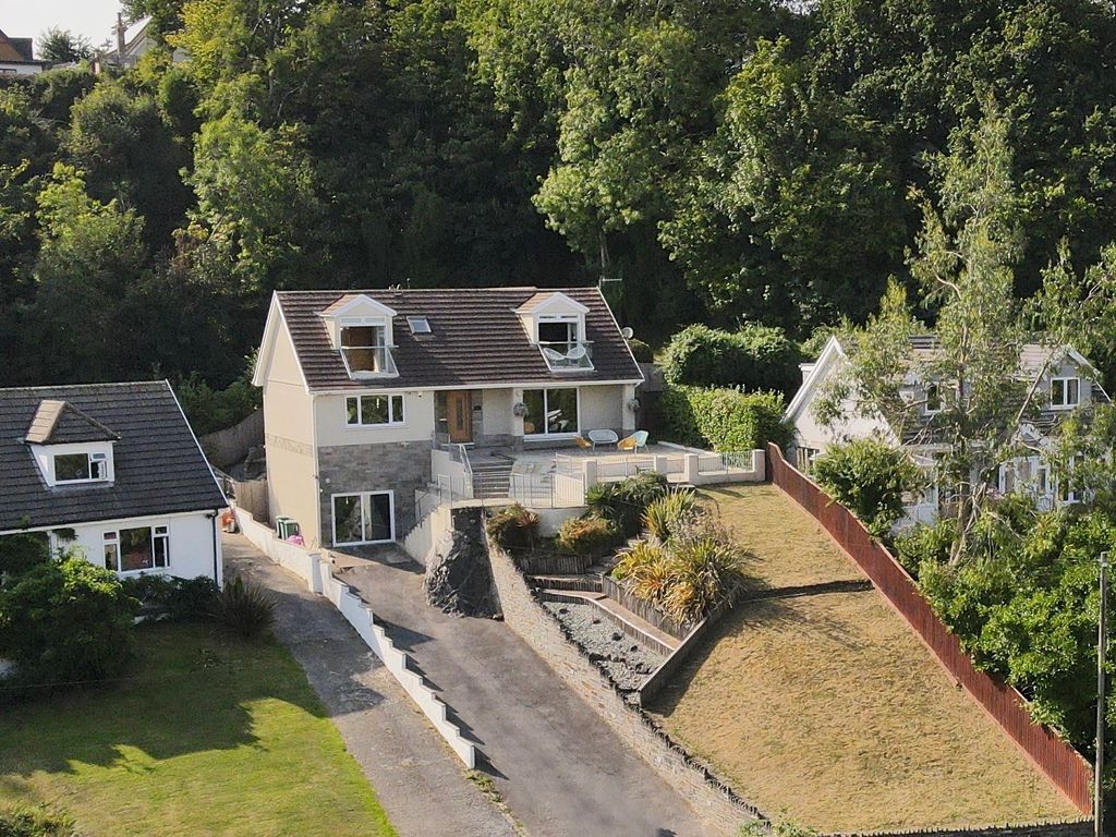 5 bed detached house for sale in Slade Gardens, West Cross, Swansea