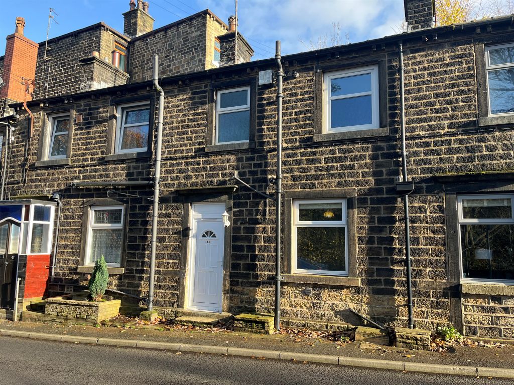 1 bed terraced house for sale in Sheffield Road, New Mill, Holmfirth