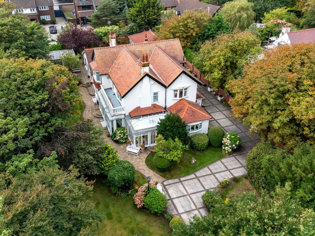 4 bed detached house for sale in Holmefield Avenue, ThorntonCleveleys