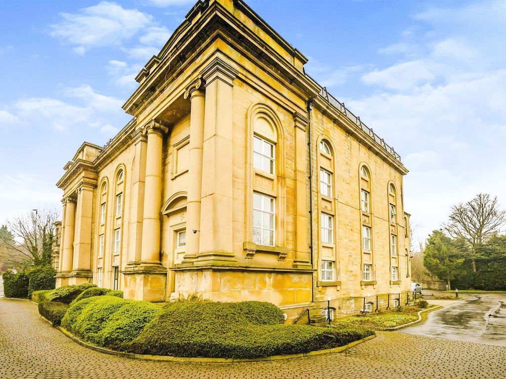 Highfields Road, Huddersfield HD1