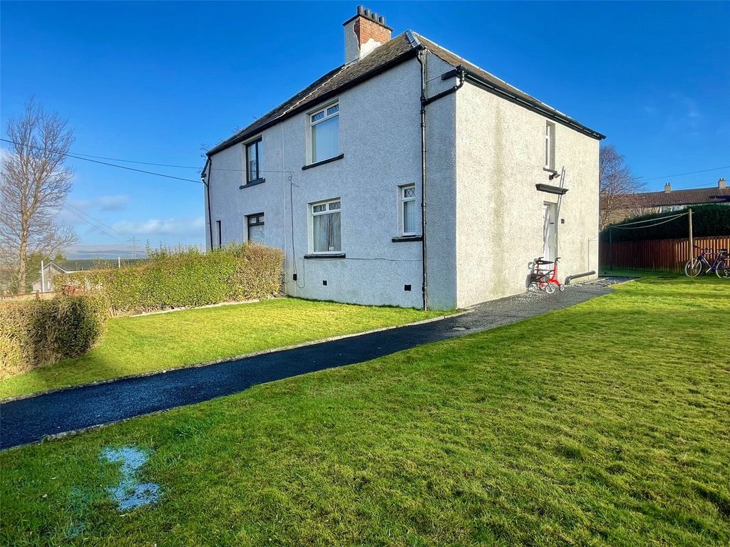 3 bed semidetached house for sale in Greenmount Road, Lambhill
