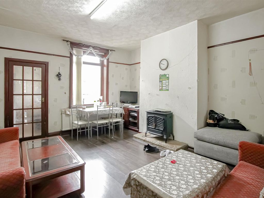 2 bed terraced house for sale in Colne Road, Burnley BB10, £85,000 Zoopla