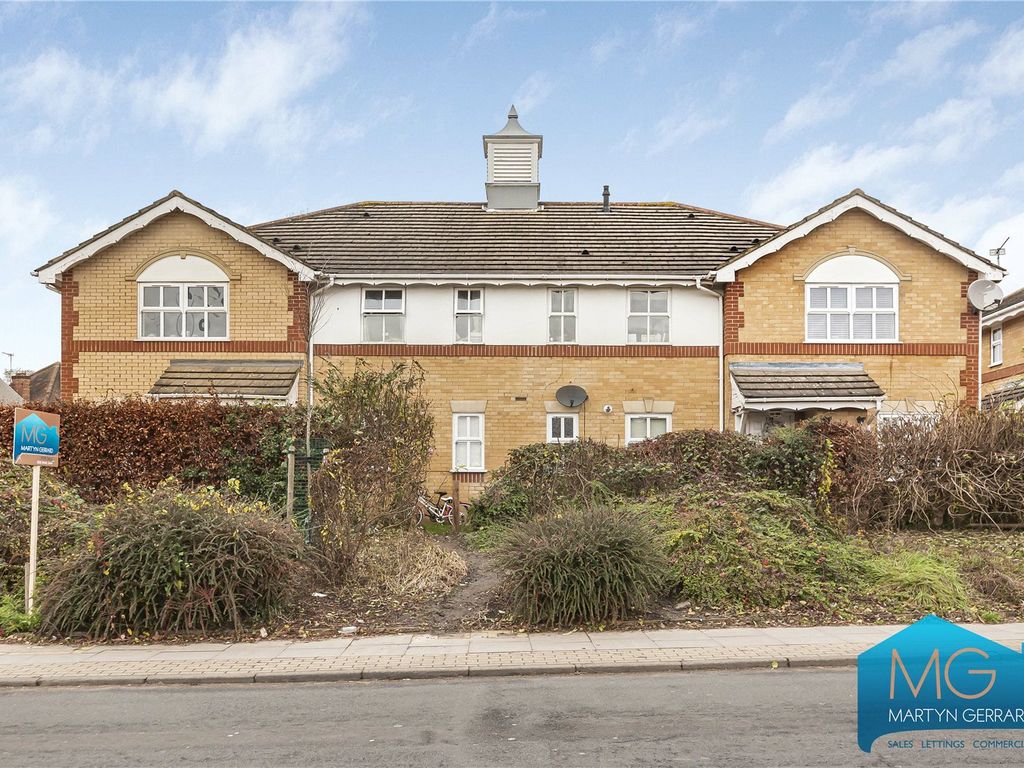 2 bed for sale in Mays Lane, EN5, £325,000 Zoopla