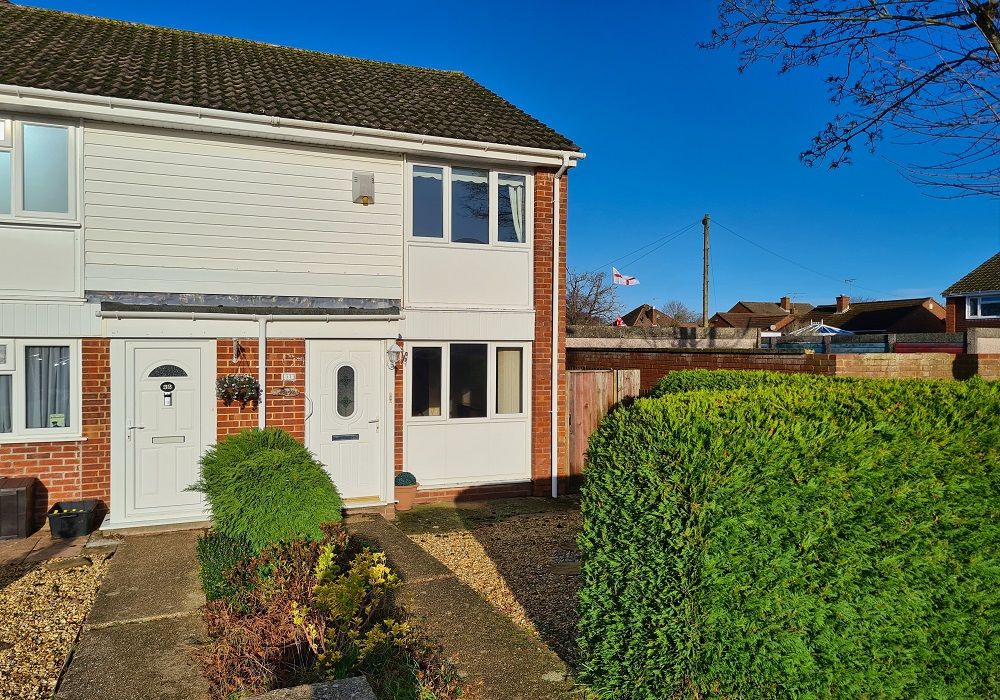 2 bed end terrace house for sale in Snellgrove Close, Calmore, Totton SO40 Zoopla