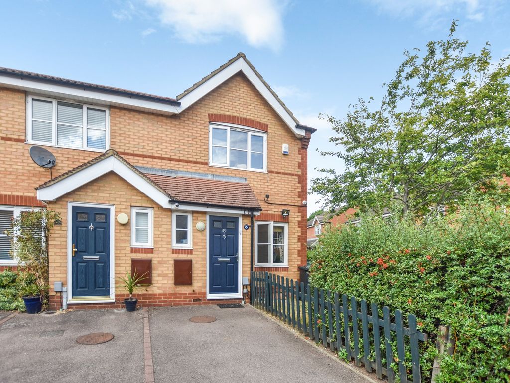 3 bed end terrace house for sale in Brixton Road, North Watford WD24