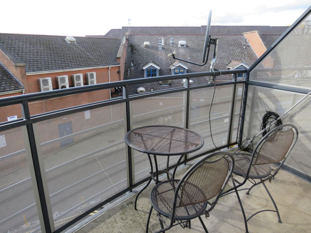 Woolmonger Street, Northampton NN1  