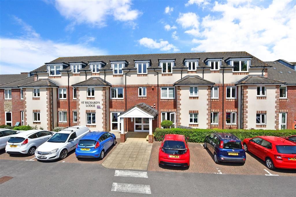 1 bed flat for sale in Spitalfield Lane, Chichester, West Sussex PO19