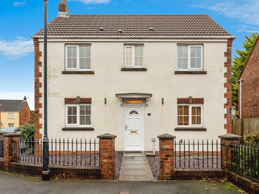 3 bed detached house for sale in Y Llanerch, Pontlliw SA4, £280,000