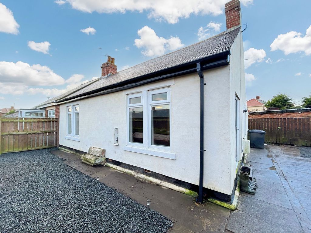 2 bed bungalow for sale in Storey Crescent, NewbigginByTheSea NE64