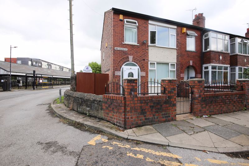 3 bed terraced house for sale in Swan Meadow Road, Poolstock, Wigan WN3