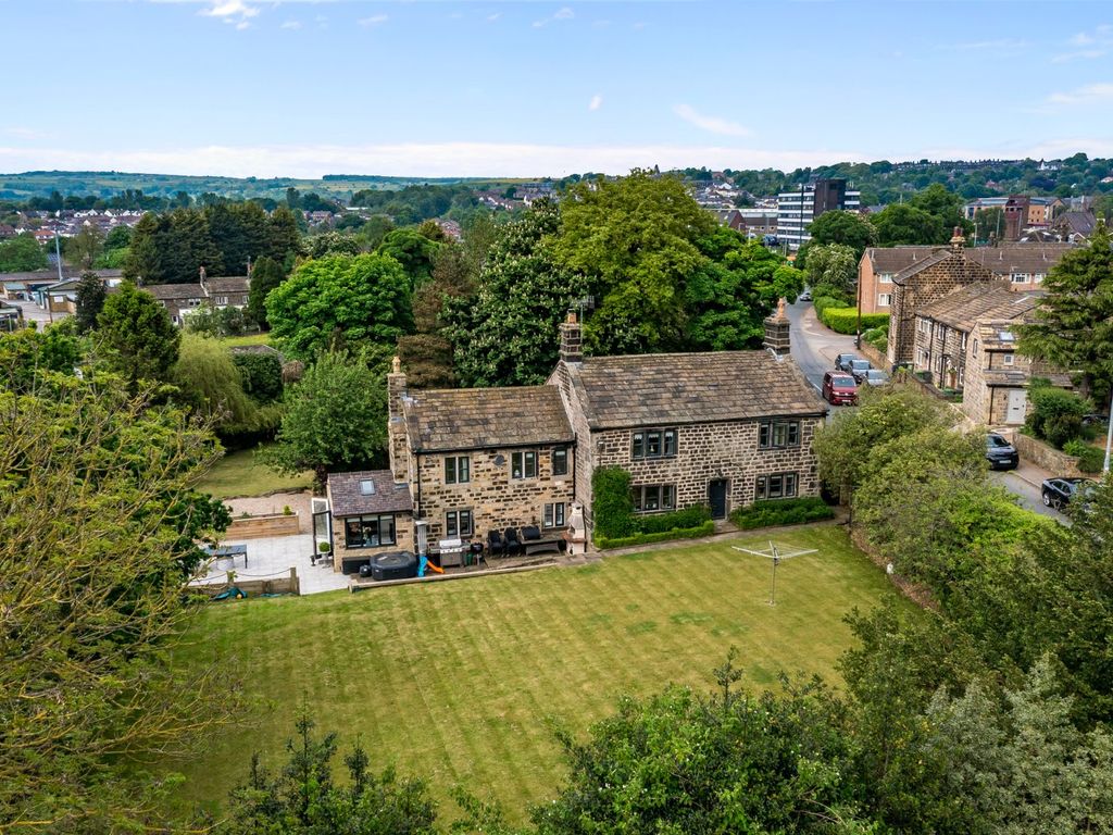 5 bed detached house for sale in Apperley Lane, Rawon, Leeds, West