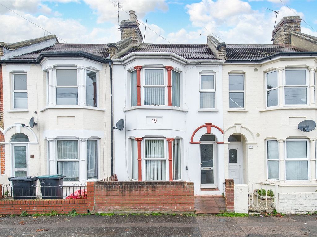 3 bed terraced house for sale in Beresford Road, Northfleet, Kent DA11