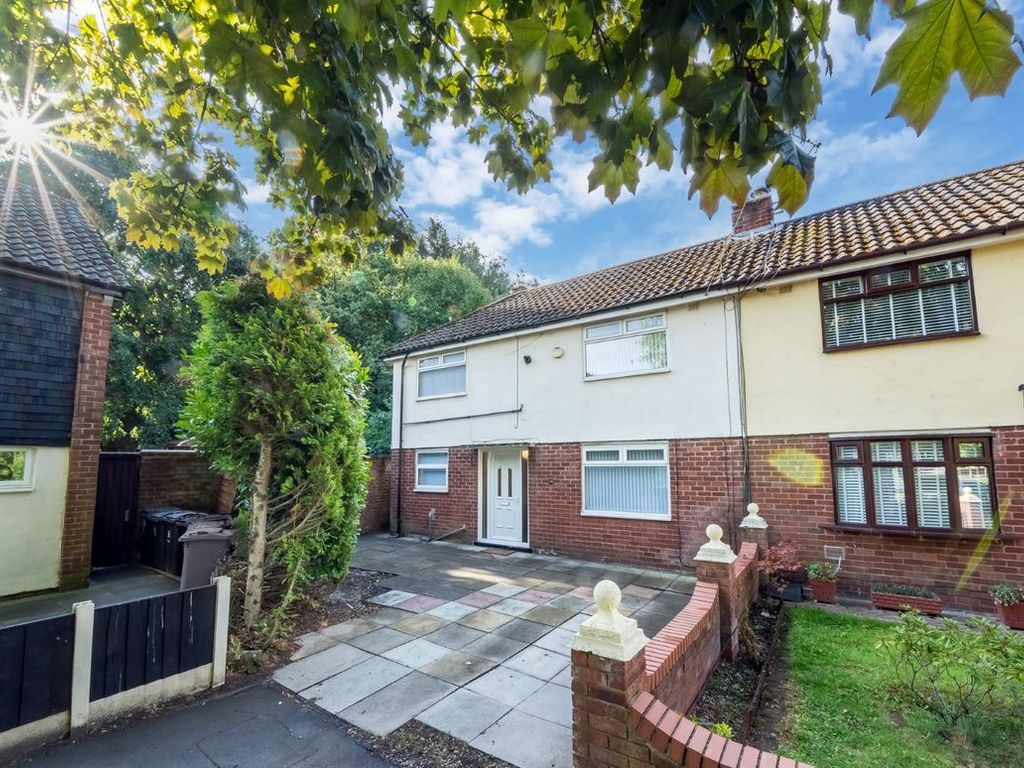 4 bed semidetached house to rent in Frederick Lunt Avenue, Knowsley