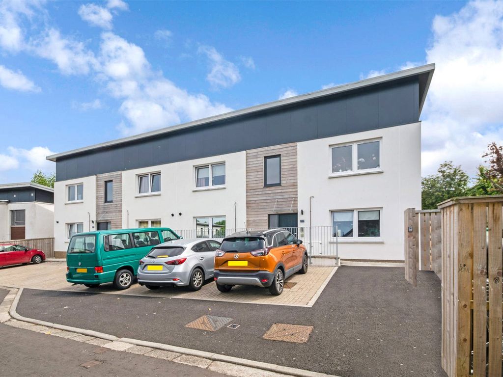 2 bed flat for sale in West Pilton Place, Edinburgh, Midlothian EH4 Zoopla