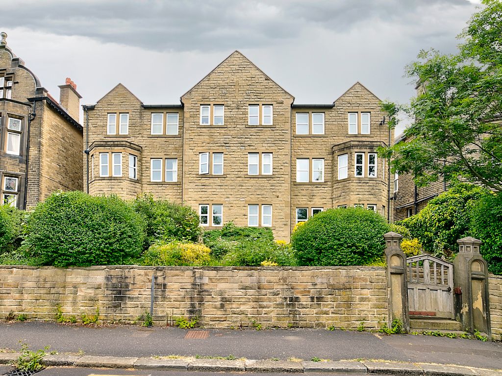 2 bed flat for sale in Park Drive, Huddersfield HD1 Zoopla