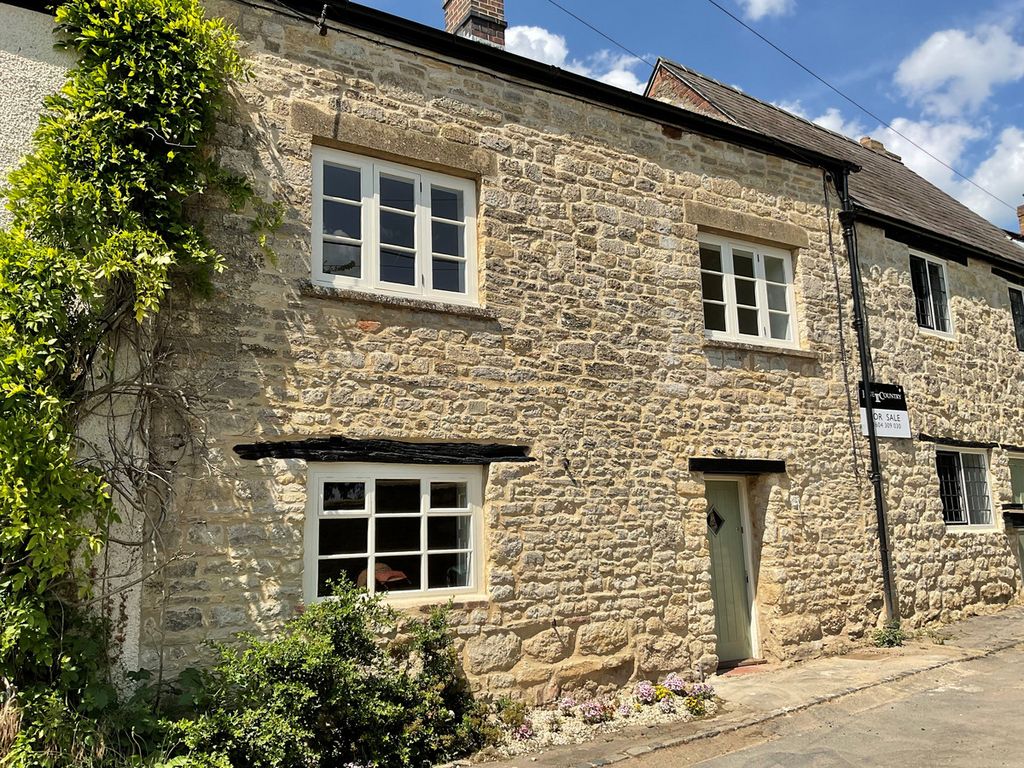 3 bed cottage for sale in Chapel Lane, Whitfield, Brackley