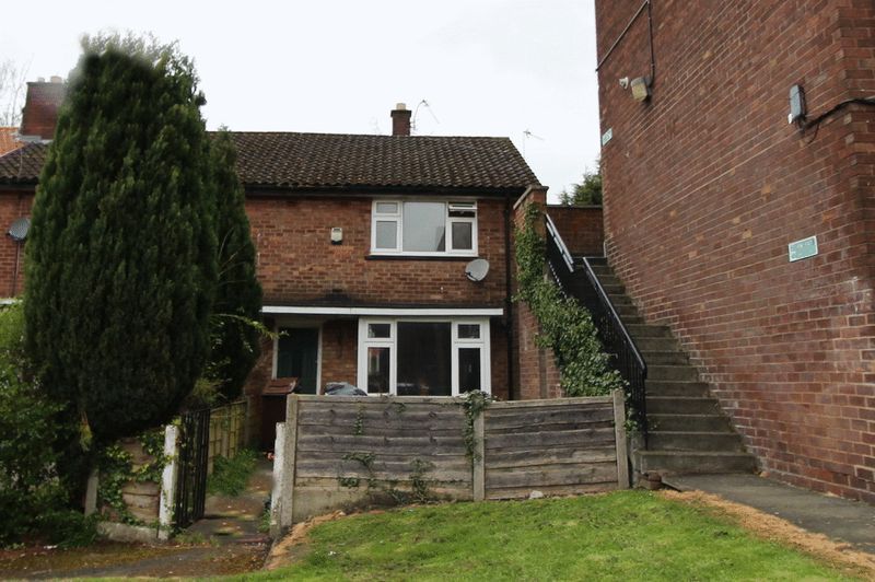 2 bed end terrace house to rent in Harrop Street, Walkden, Manchester