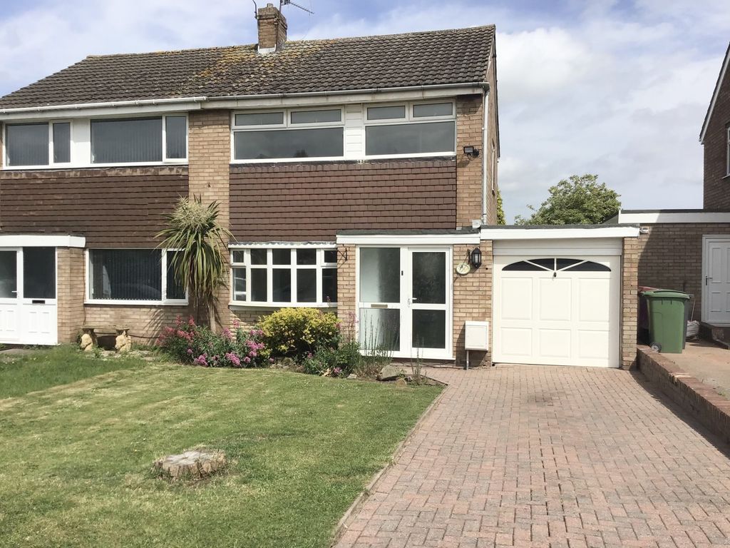 3 bed semidetached house for sale in Pool Road, Trench, Telford TF2