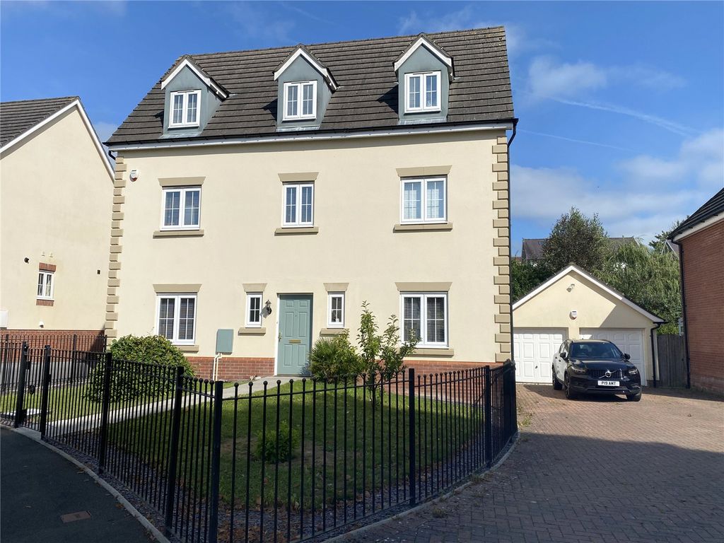 5 bed detached house for sale in Meysydd Y Coleg, Carmarthen