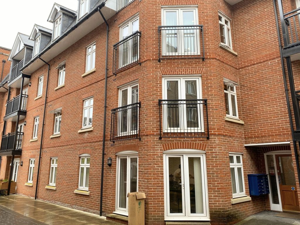 2 bed flat for sale in Flat 53 Royal Swan Quarter, Leret Way