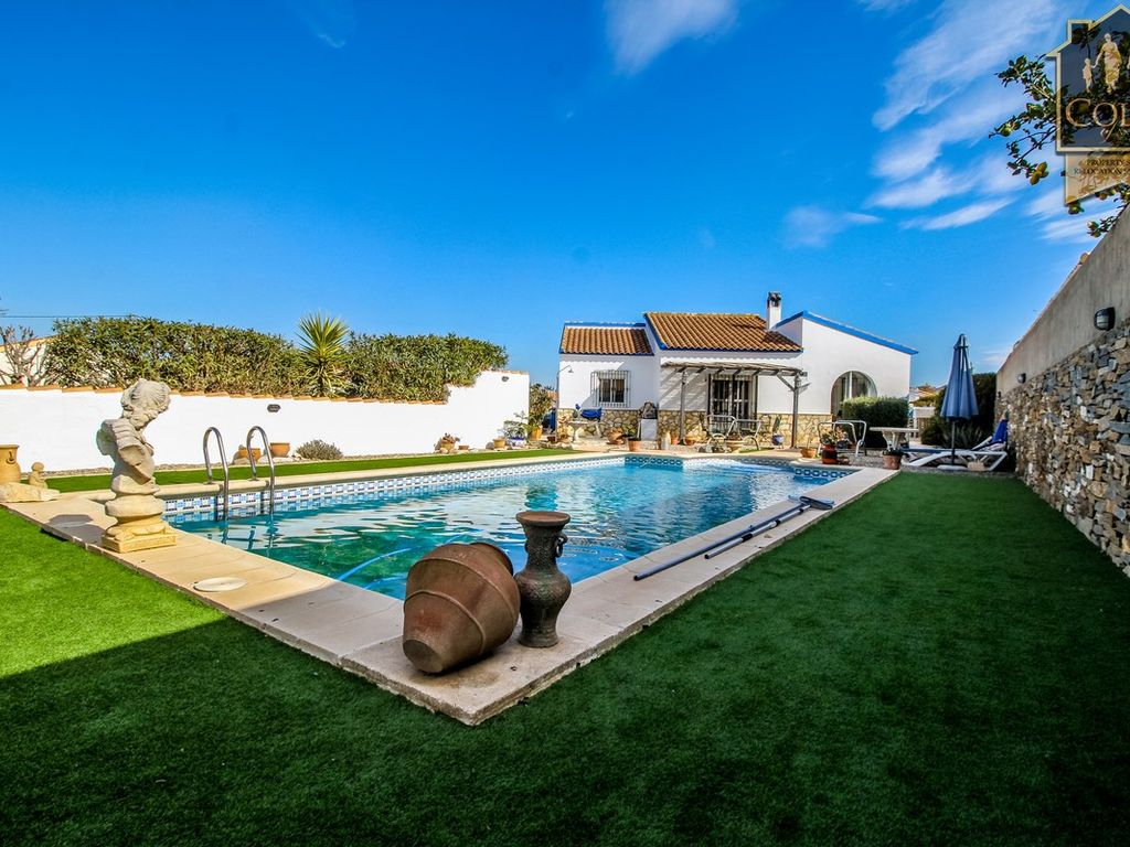 3 bed villa for sale in El Rincon, Arboleas, Almería, Andalusia, Spain