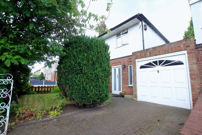 3 bed semidetached house for sale in Martin Road, Allerton, Liverpool