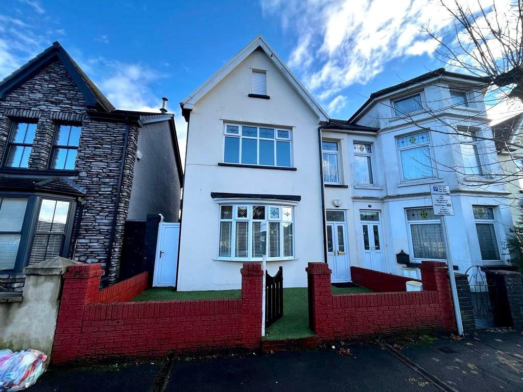 3 bed terraced house for sale in The Parade, Trallwn, Pontypridd CF37