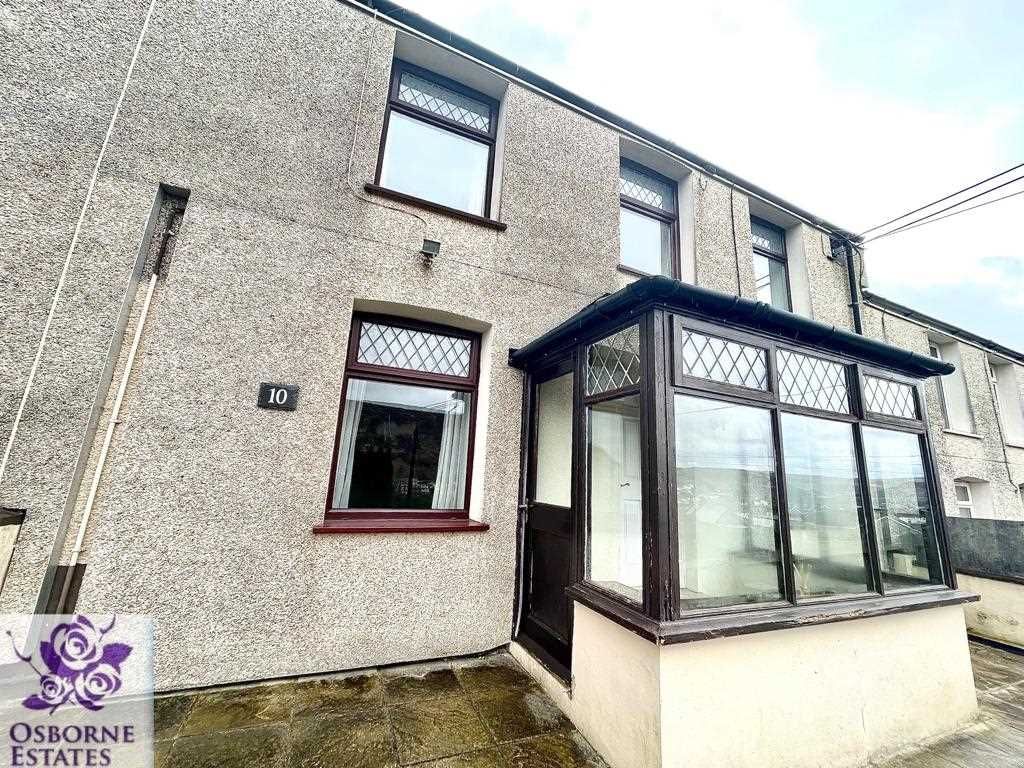 3 bed terraced house for sale in Caemawr Terrace, Tonypandy CF40, £