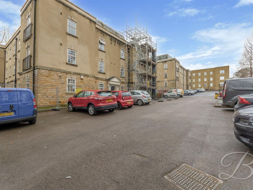 2 bed flat for sale in Bath Lane, Mansfield NG18, £100,000 - Zoopla