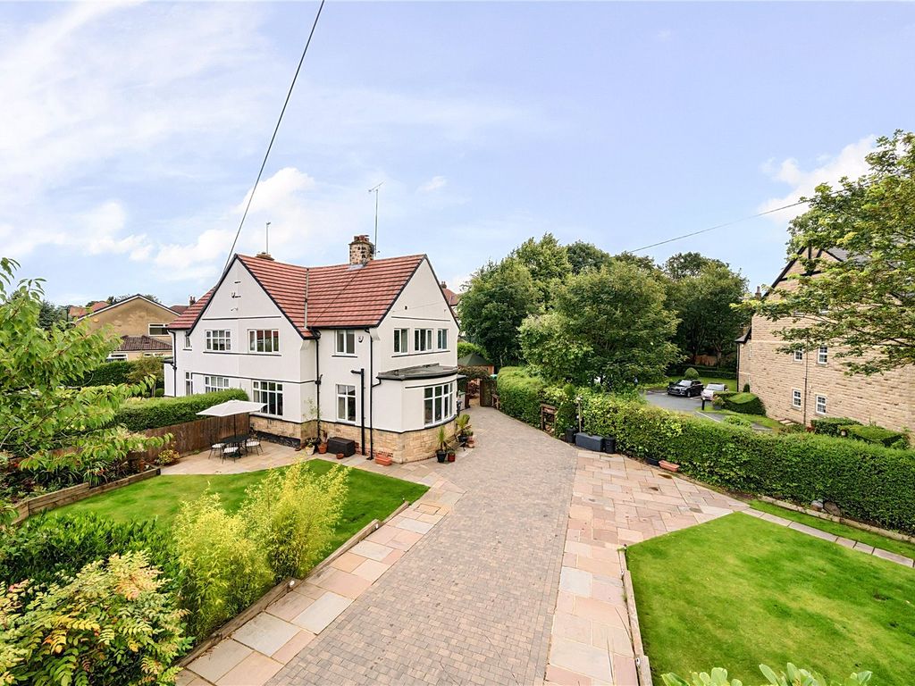 4 bed semidetached house for sale in West Park Crescent, Roundhay