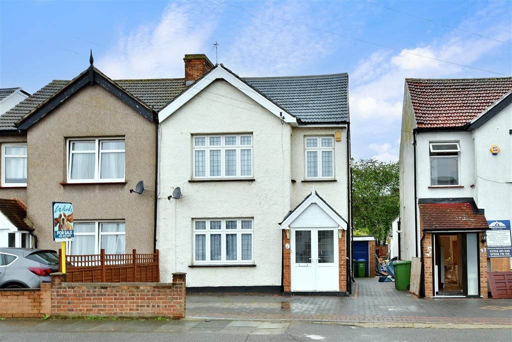 4 bed semidetached house for sale in Central Avenue, Welling, Kent