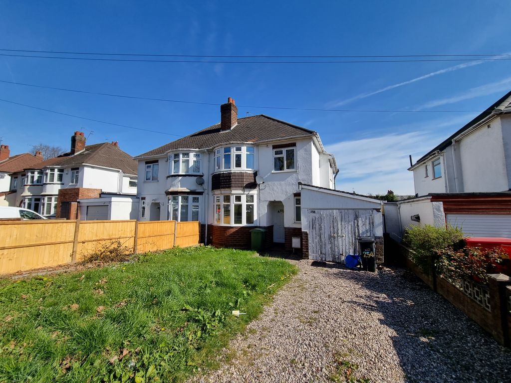 3 bed property to rent in The Broadway, Dudley DY1 Zoopla
