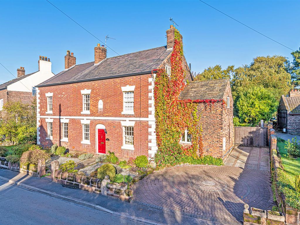 5 bed semidetached house for sale in Runcorn Road, Moore, Warrington