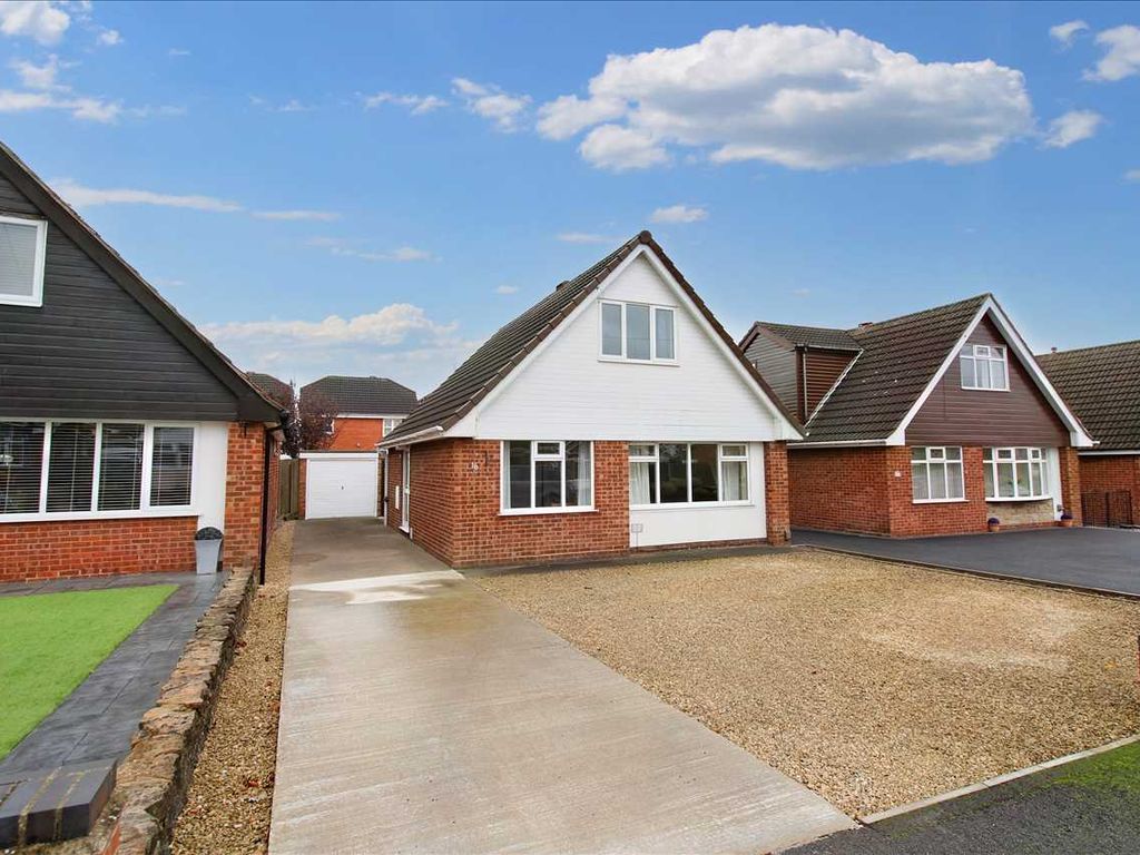 3 bed detached house for sale in Heather Close, Newthorpe, Nottingham