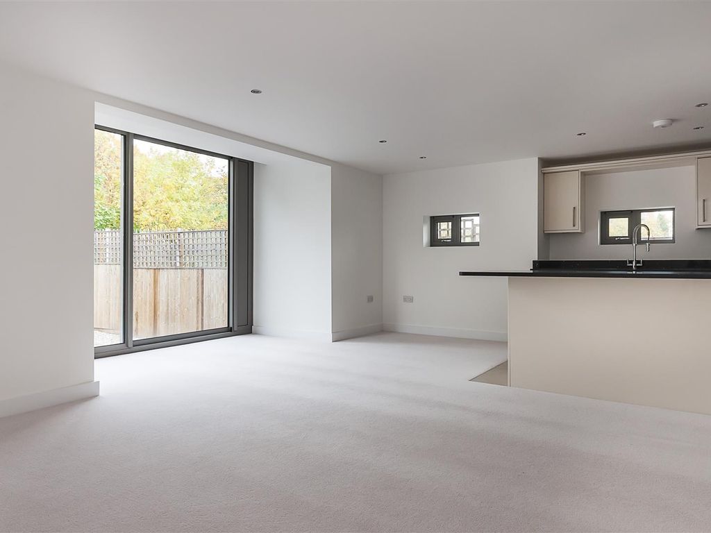 Apartment 1, Penzias House, 104 Manor Way, Blackheath SE3  