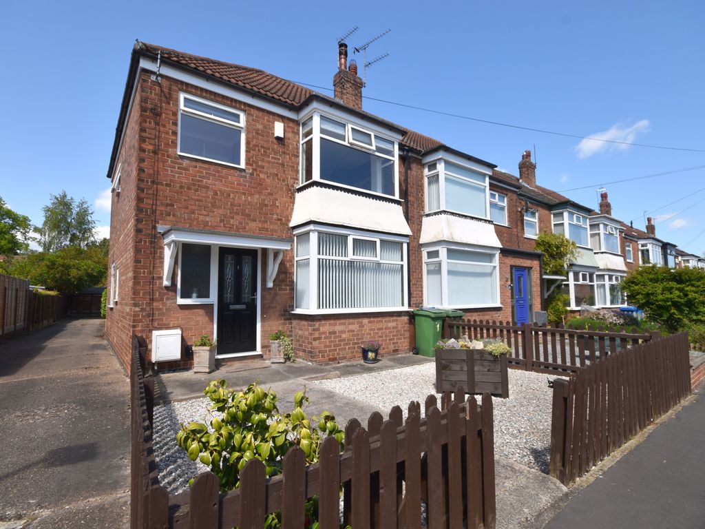 3 bed terraced house for sale in Rydal Grove, Cottingham, East Riding