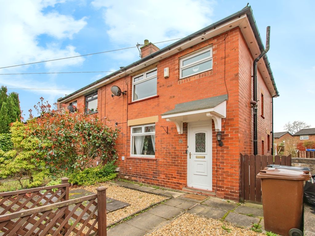 3 bed semidetached house for sale in Unsworth Street, Radcliffe