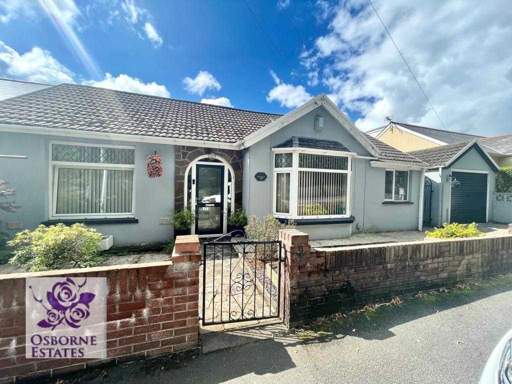 2 bed bungalow for sale in Heddfan, 157 Brithweunydd Road, Tonypandy