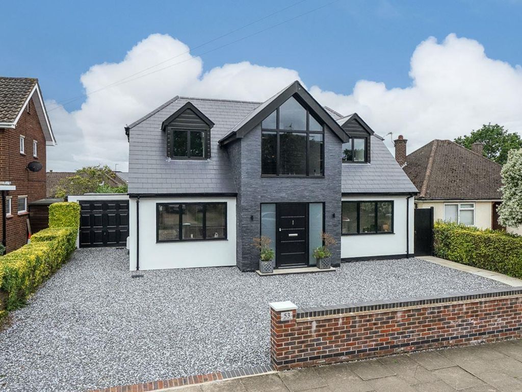 5 bed detached house for sale in Abbey Avenue, St.Albans AL3, £