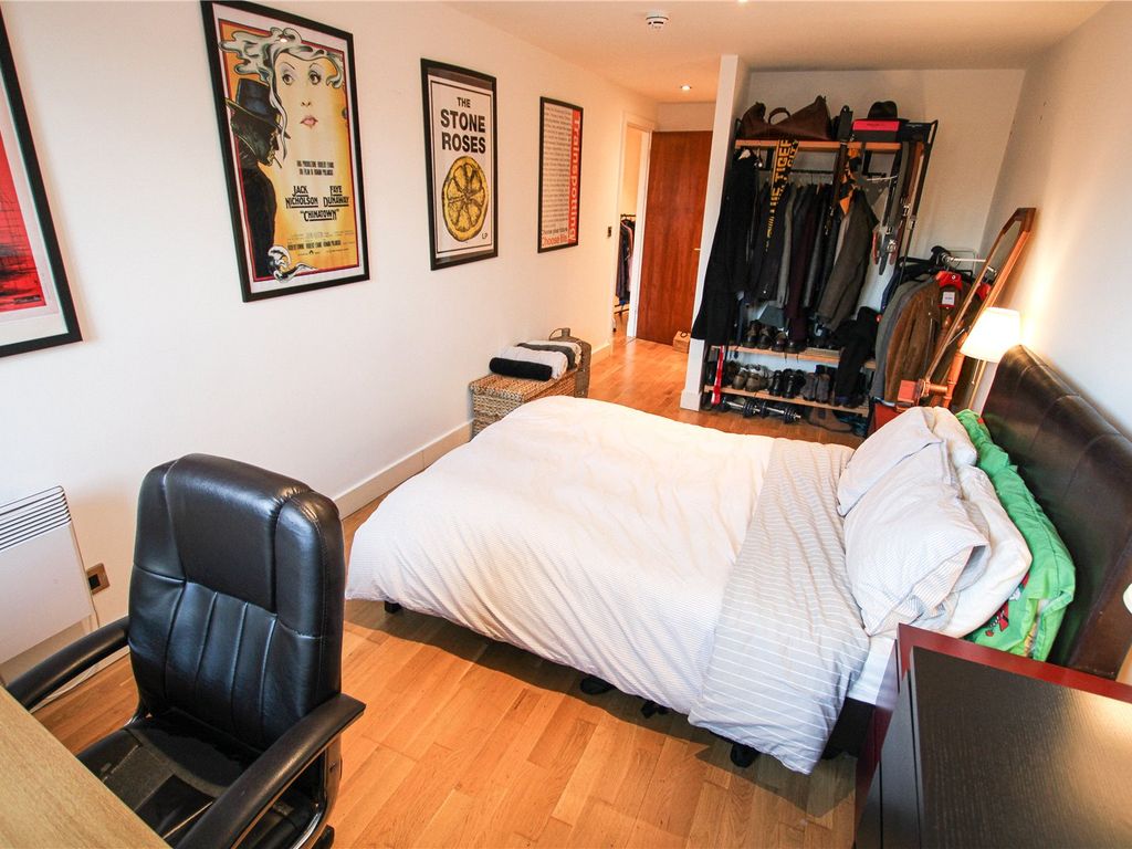 Express Networks 6 Oldham Road Manchester M4  