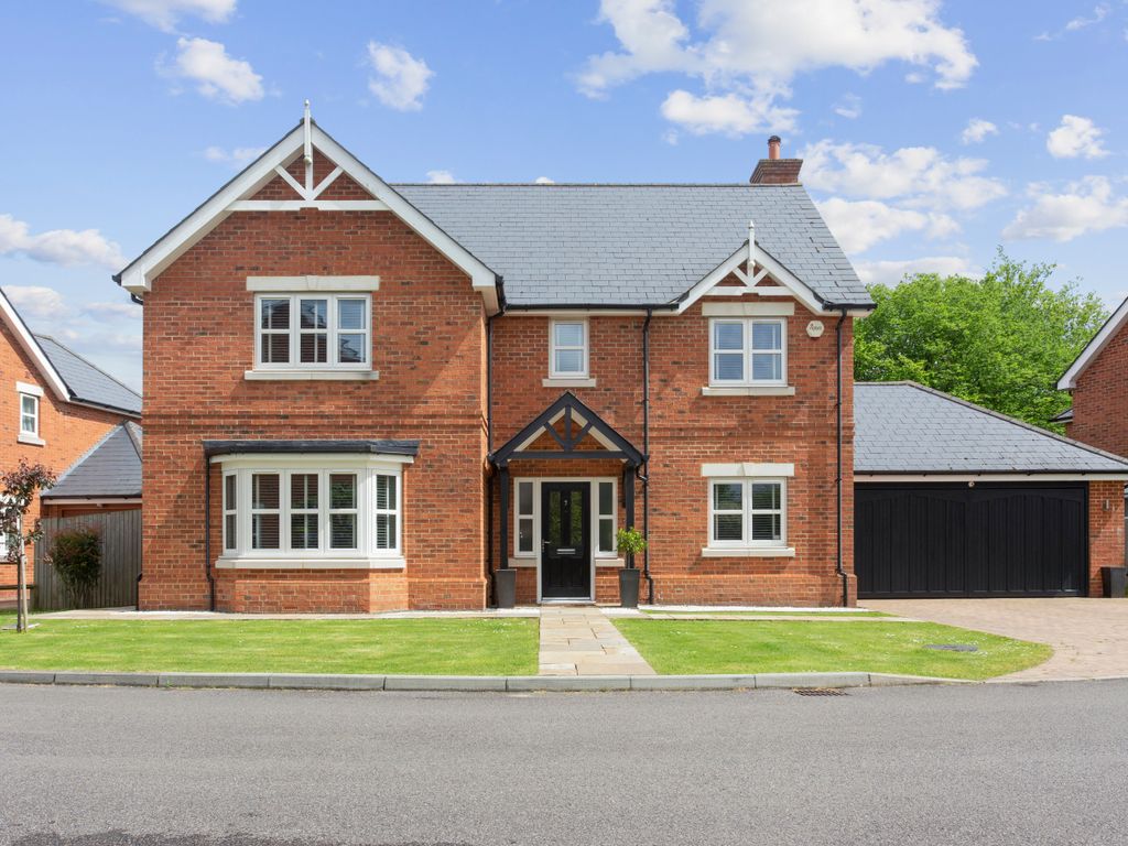 4 bed detached house for sale in Blue Bird Gate, Hookwood RH6, £1,100,000 Zoopla