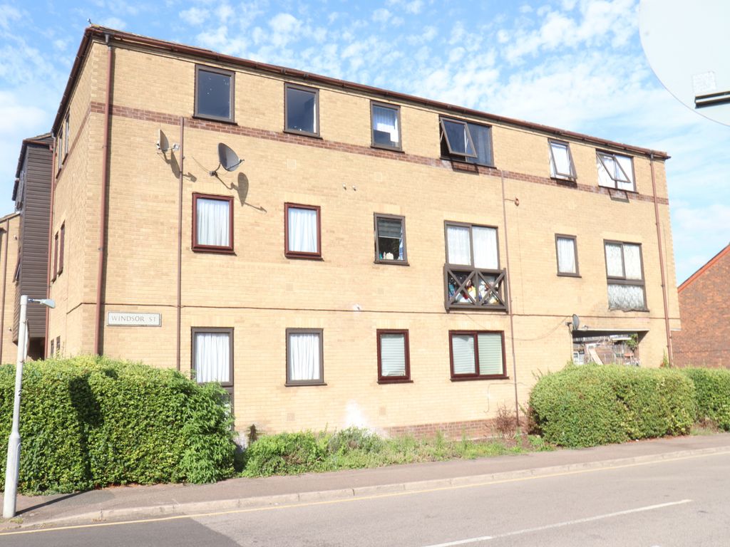 Studio for sale in Gadsby Court, Wellington Street LU1, £104,995 Zoopla
