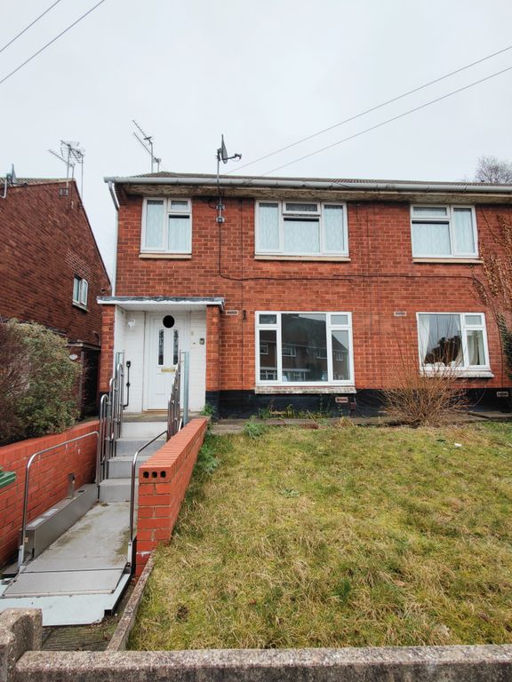 2 bed to rent in Ely Road, Walsall WS2, £795 pcm Zoopla